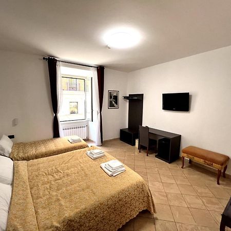 Hotel Domus Termini Rzym Zewnętrze zdjęcie