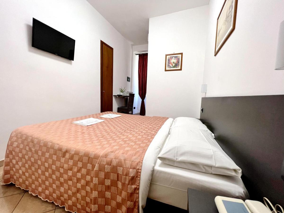 Hotel Domus Termini Rzym Zewnętrze zdjęcie