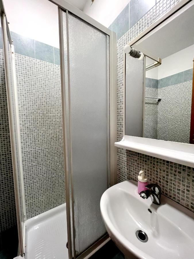 Hotel Domus Termini Rzym Zewnętrze zdjęcie