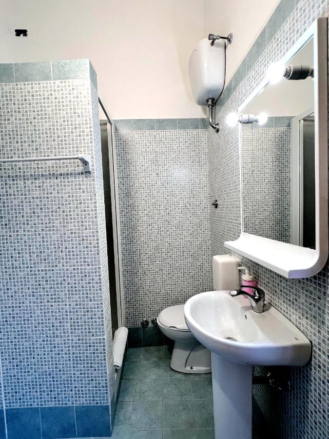 Hotel Domus Termini Rzym Zewnętrze zdjęcie